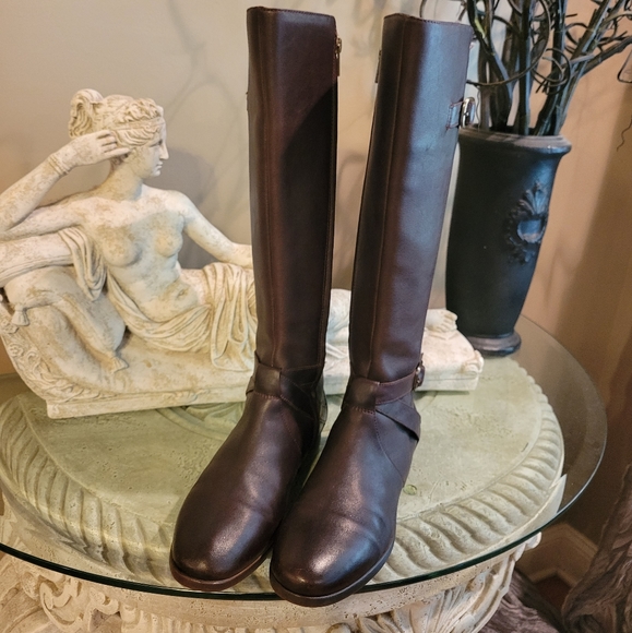 Ugg Australia Beryl Leather Riding Boots s/n 1005920 #387 - Picture 13 of 17